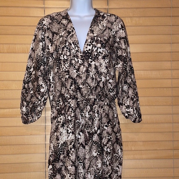 Saloni Phyton Print 100% Linen- Anthracite Jumpsuit - Picture 2 of 12
